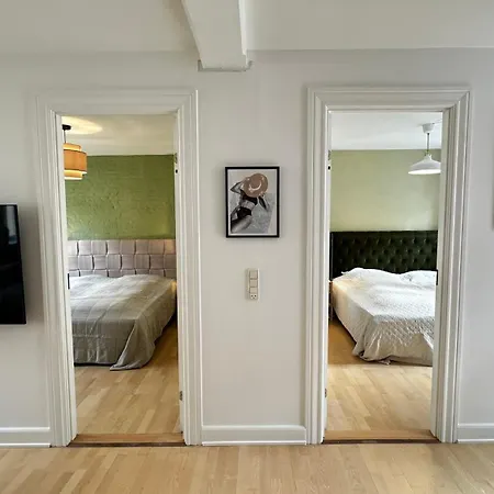 Apartment Lovstraede From 1 To 6 - Carolinas