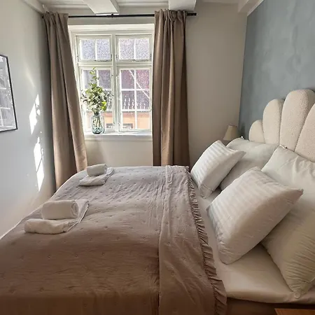 Lovstraede From 1 To 6 - Carolinas Apartment *