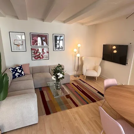 Management Lov Apartman Koppenhága