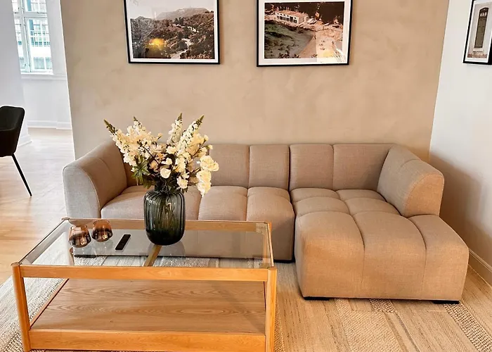 Management Lov * Копенгаген