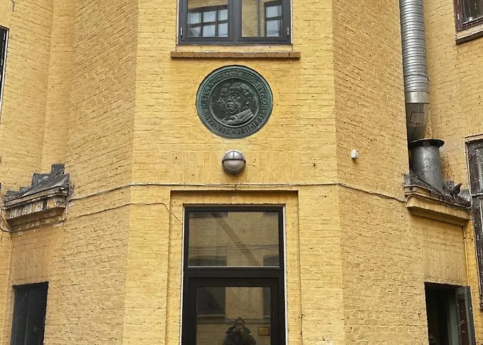 Management Lov Апартаменты *