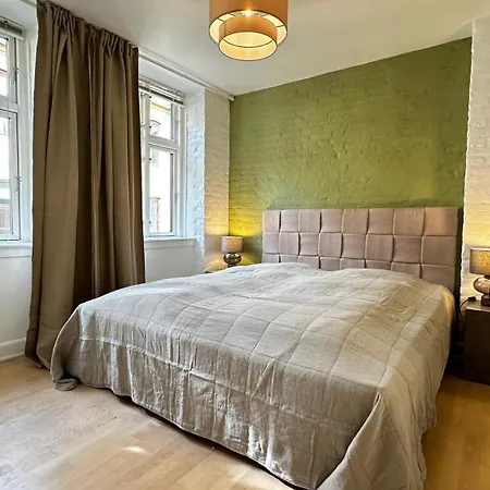 Management Lov Kodaň