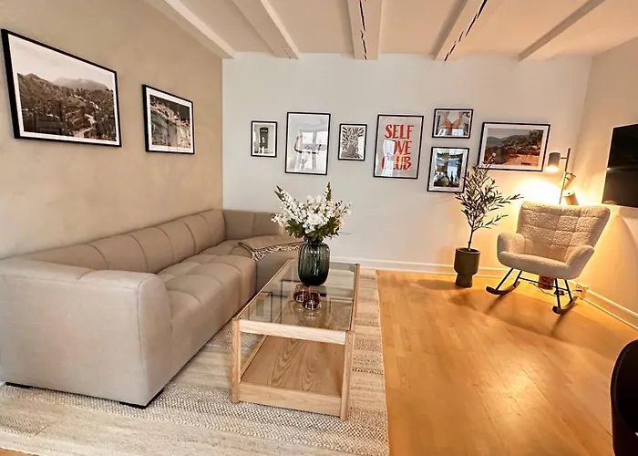 Management Lov * Copenaghen